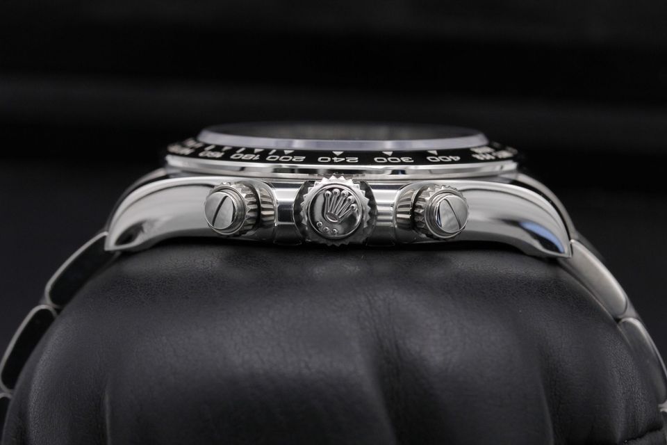 Rolex Daytona 126500 LN Image 3